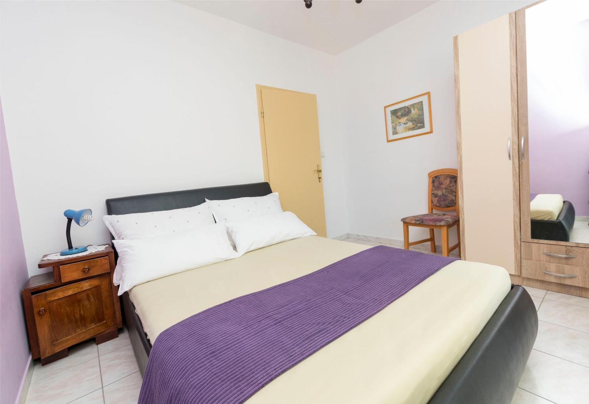Apartments Glorija โรกอซนิซา ภายนอก รูปภาพ